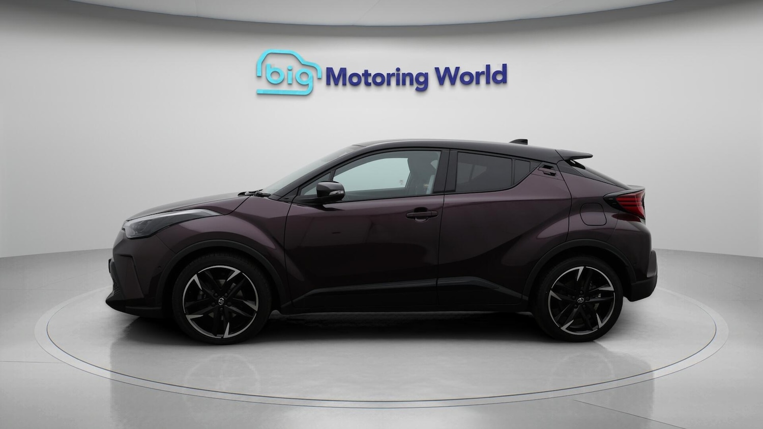 Used Toyota C-HR 2023 for sale - 76137084: Photo 5