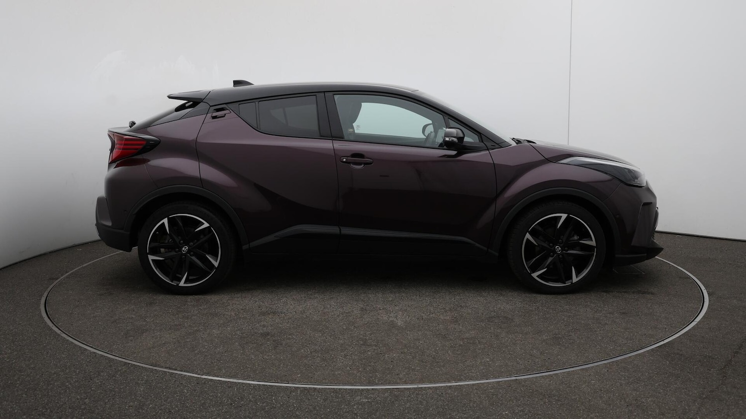 Used Toyota C-HR 2023 for sale - 76137084: Photo 51