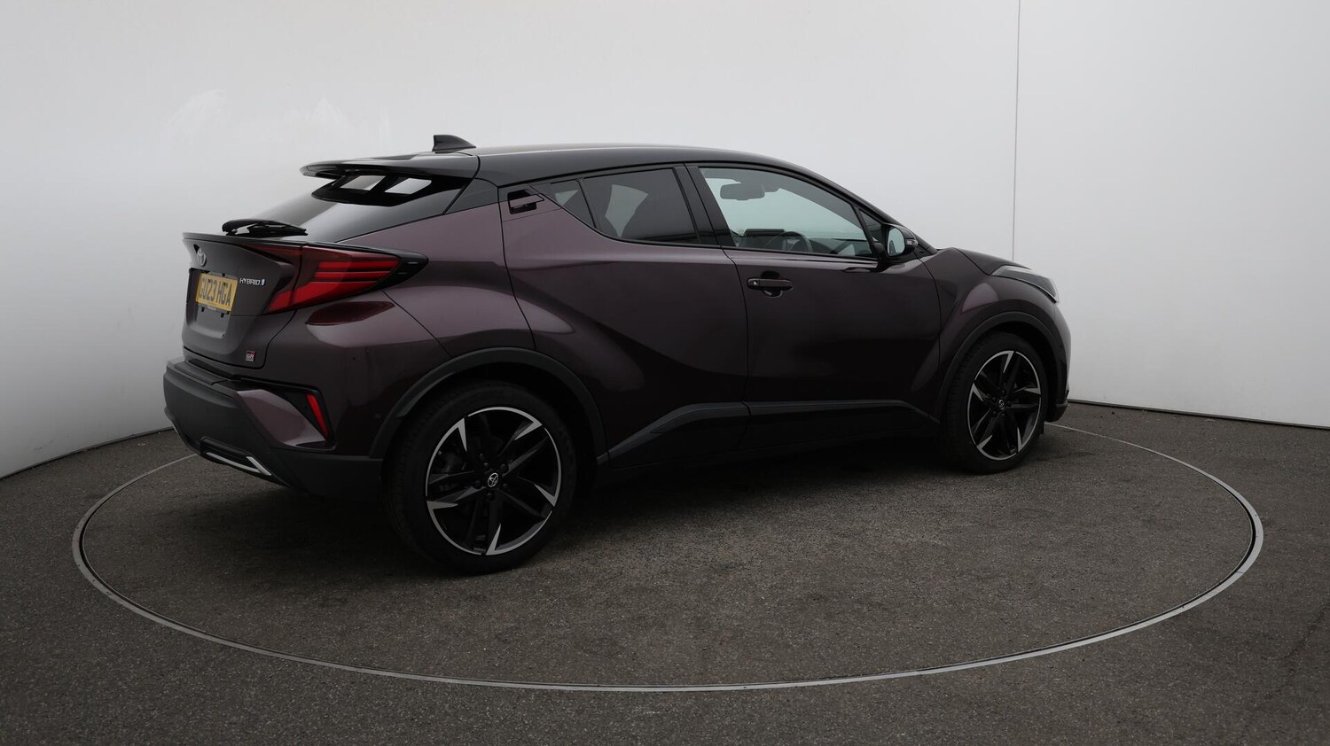 Used Toyota C-HR 2023 for sale - 76137084: Photo 54