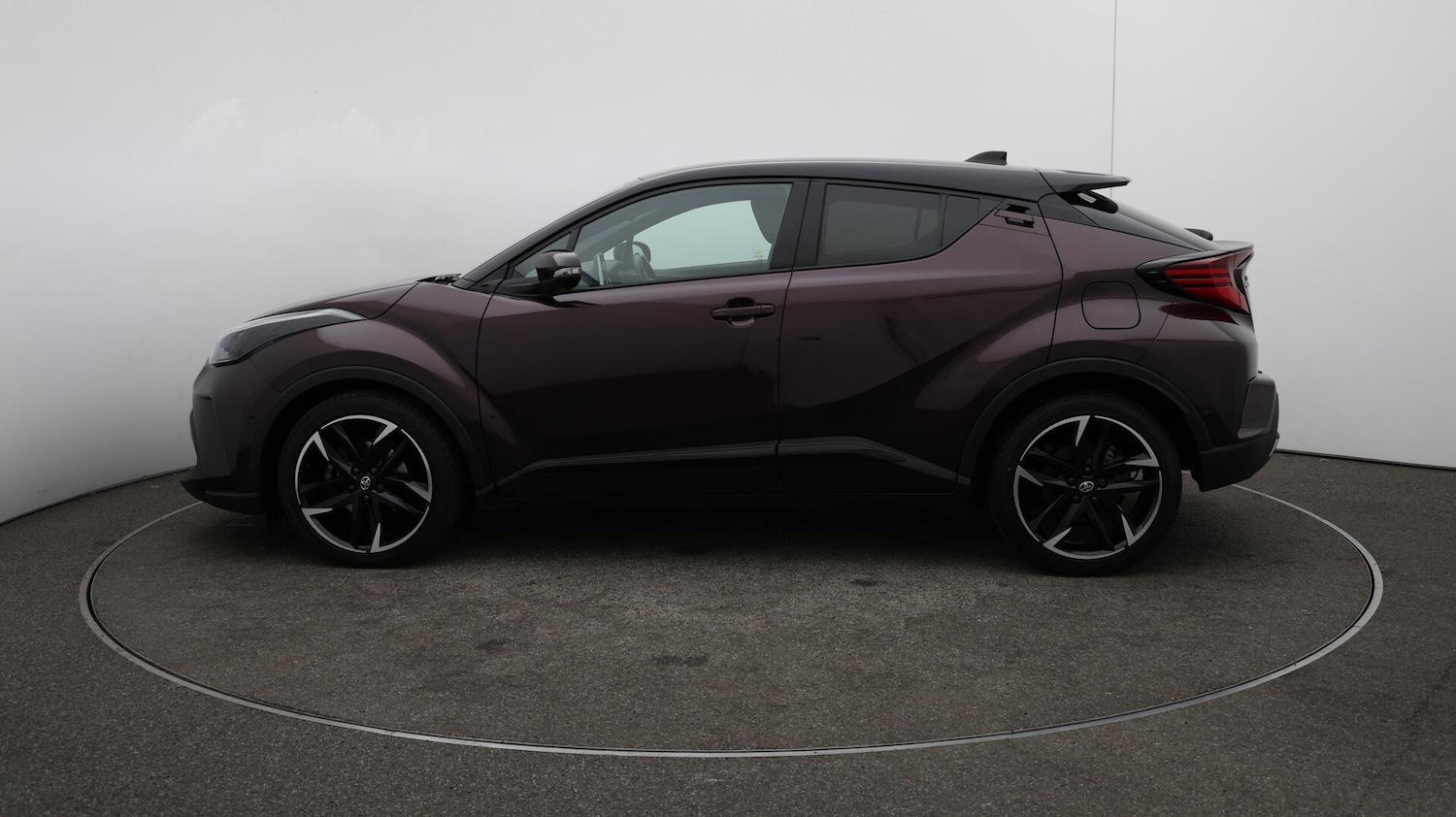 Used Toyota C-HR 2023 for sale - 76137084: Photo 66