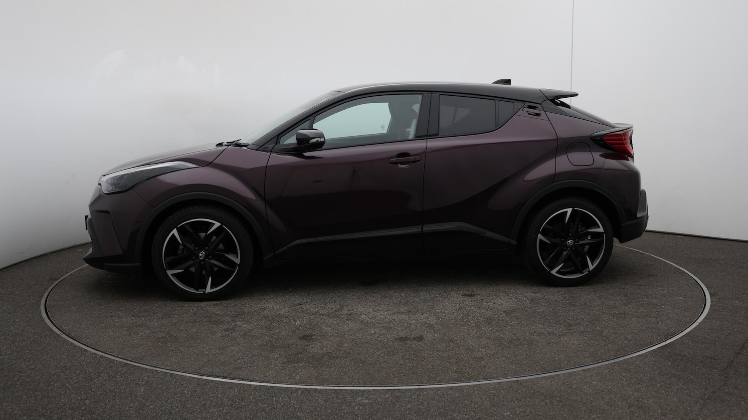 Used Toyota C-HR 2023 for sale - 76137084: Photo 67