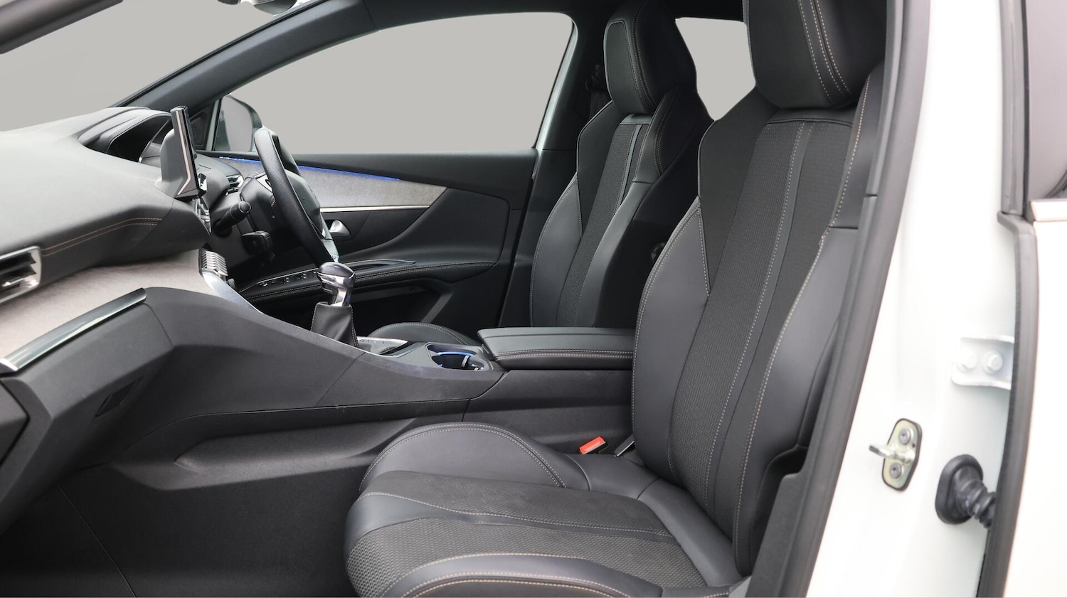 Used Peugeot 5008 2022 for sale - 76282844: Photo 15