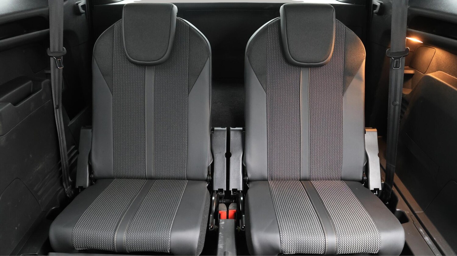 Used Peugeot 5008 2022 for sale - 76282844: Photo 21
