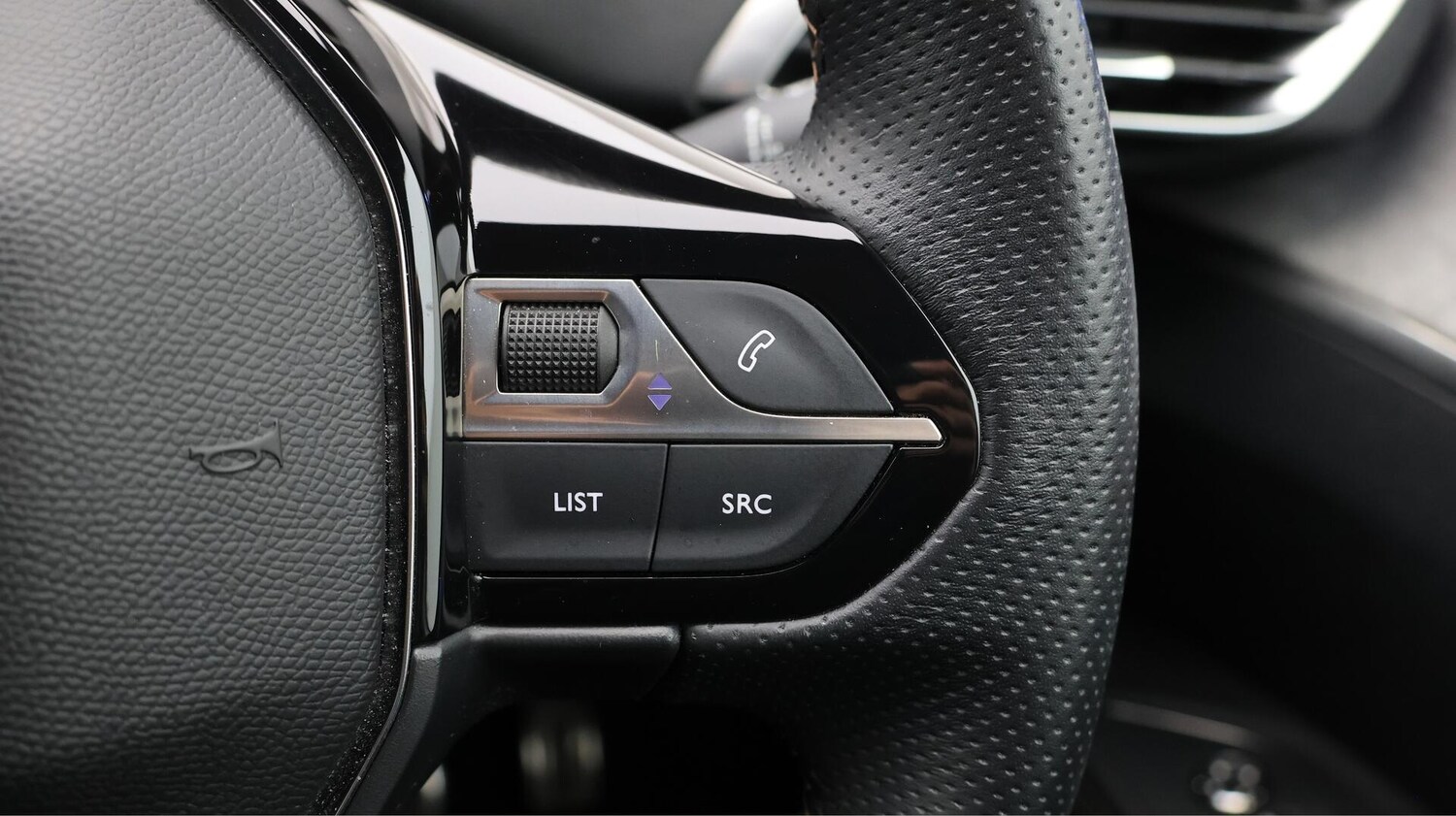 Used Peugeot 5008 2022 for sale - 76282844: Photo 29