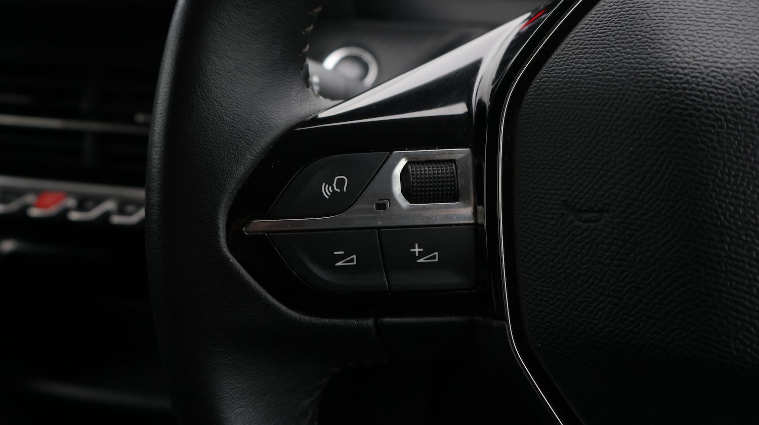 Used Peugeot 208 2022 for sale - 77618558: Photo 24