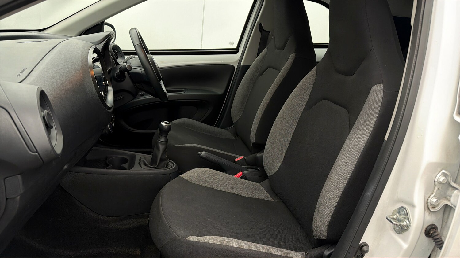 Used Toyota Aygo X 2022 for sale - 77901224: Photo 13