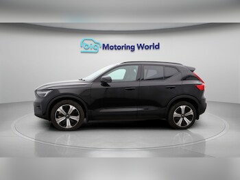 Used Volvo XC40 2022 for sale - 77199279: Photo