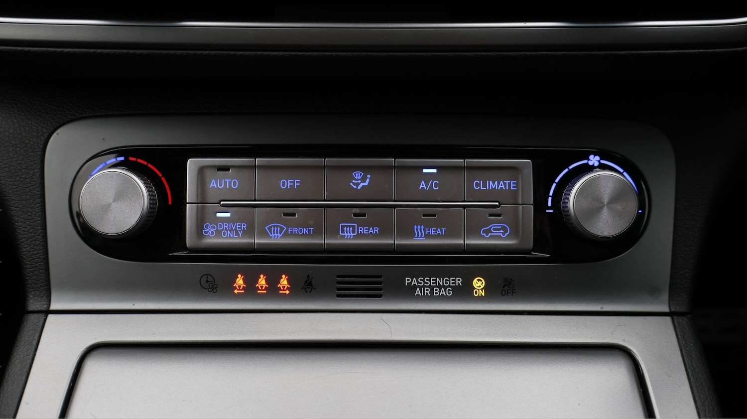 Used Hyundai KONA 2023 for sale - 77641192: Photo 12