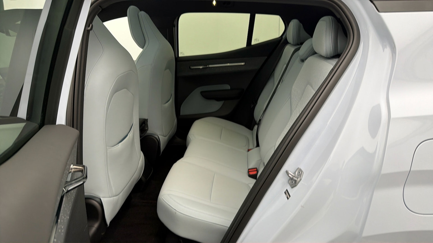 Used Volvo EX30 2024 for sale - 77848529: Photo 15