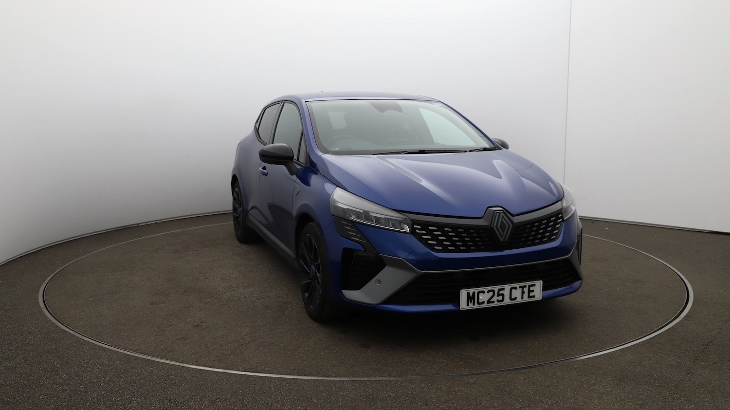 Used Renault Clio for sale - 76810185: Photo 35