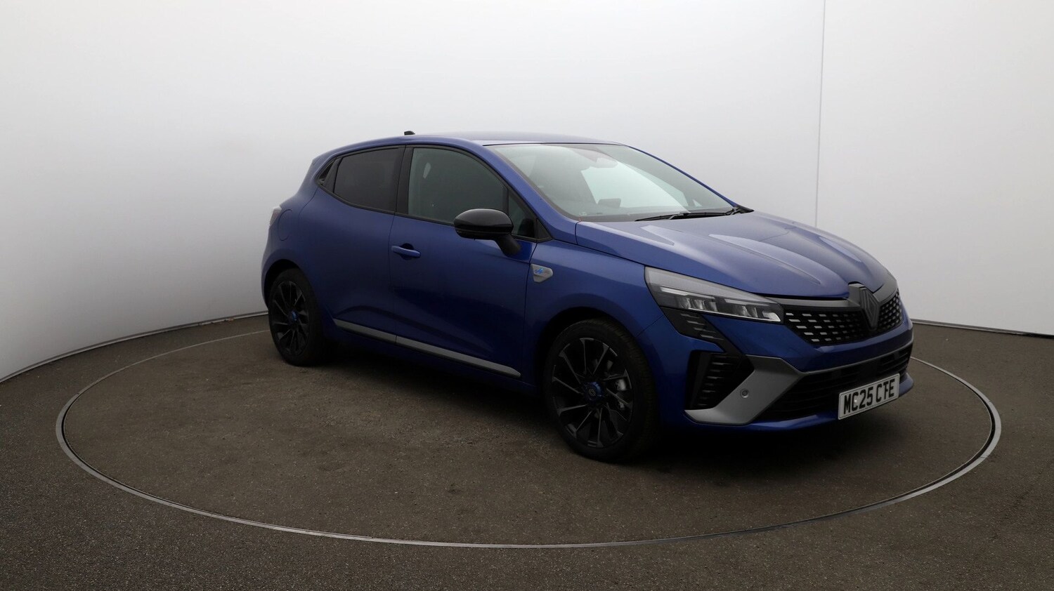 Used Renault Clio for sale - 76810185: Photo 37