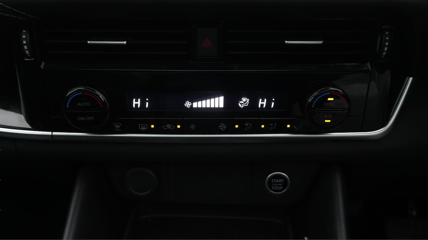 Used Nissan Qashqai 2023 for sale - 77715989: Photo 12