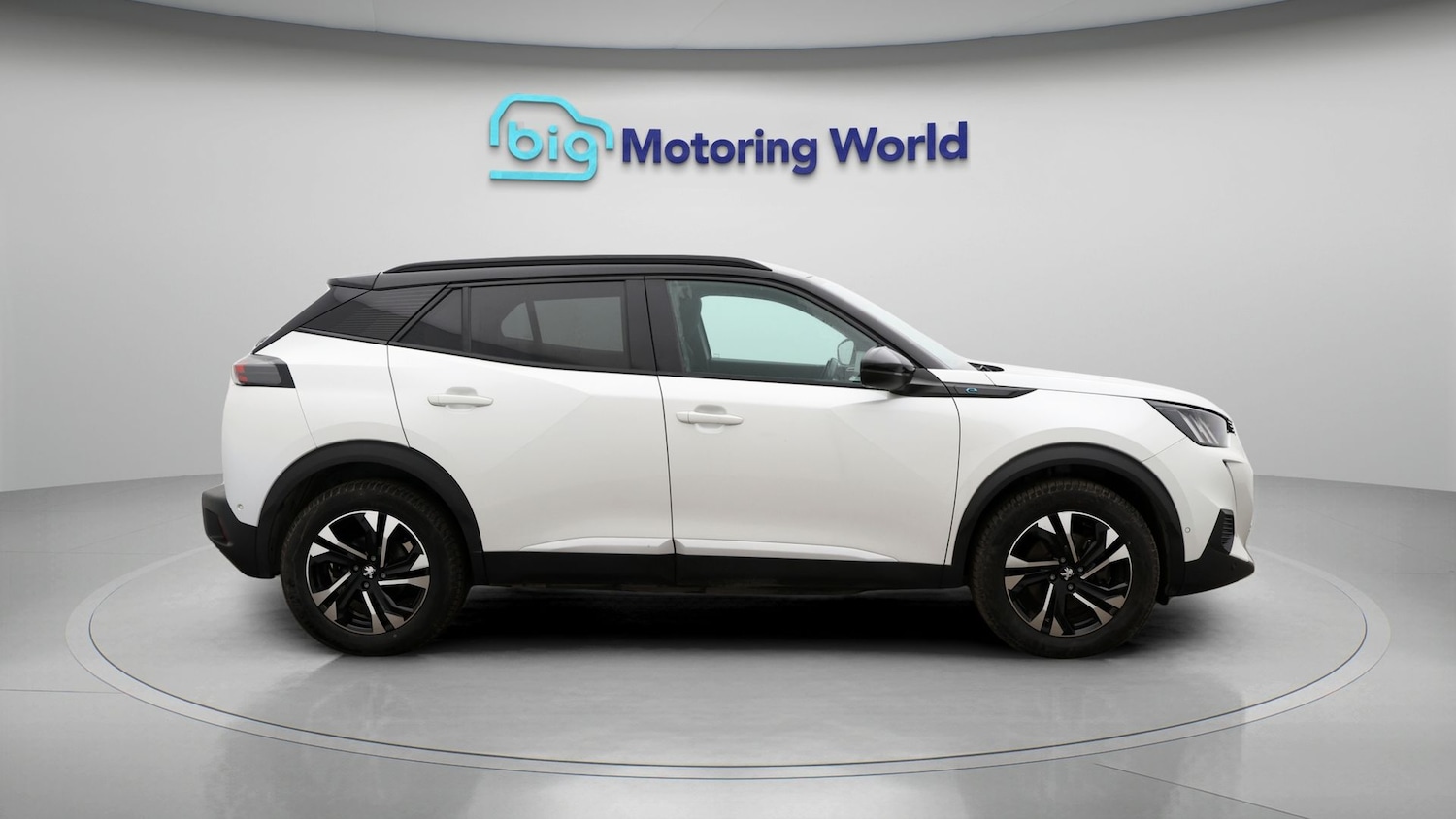 Used Peugeot 2008 2023 for sale - 77759587: Photo 8