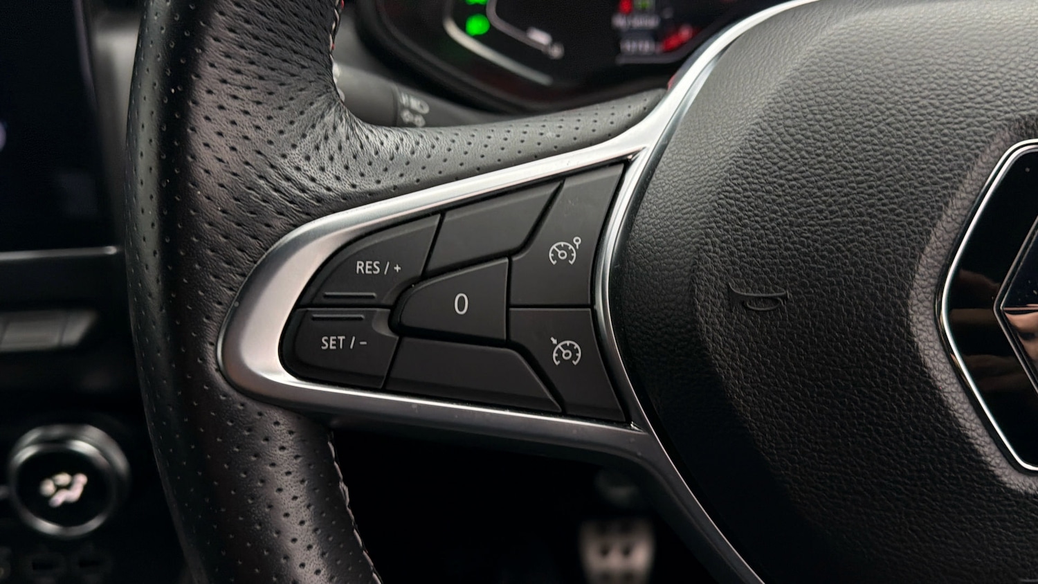 Used Renault Clio 2022 for sale - 78109079: Photo 21