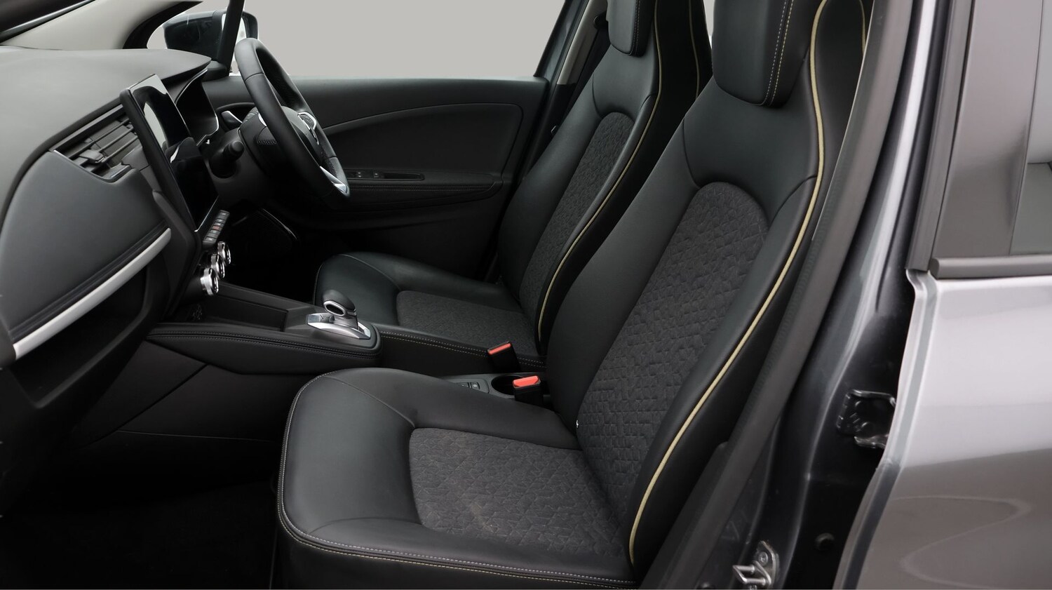 Used Renault Zoe 2023 for sale - 77181910: Photo 14