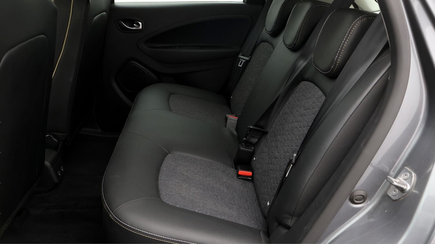 Used Renault Zoe 2023 for sale - 77181910: Photo 16