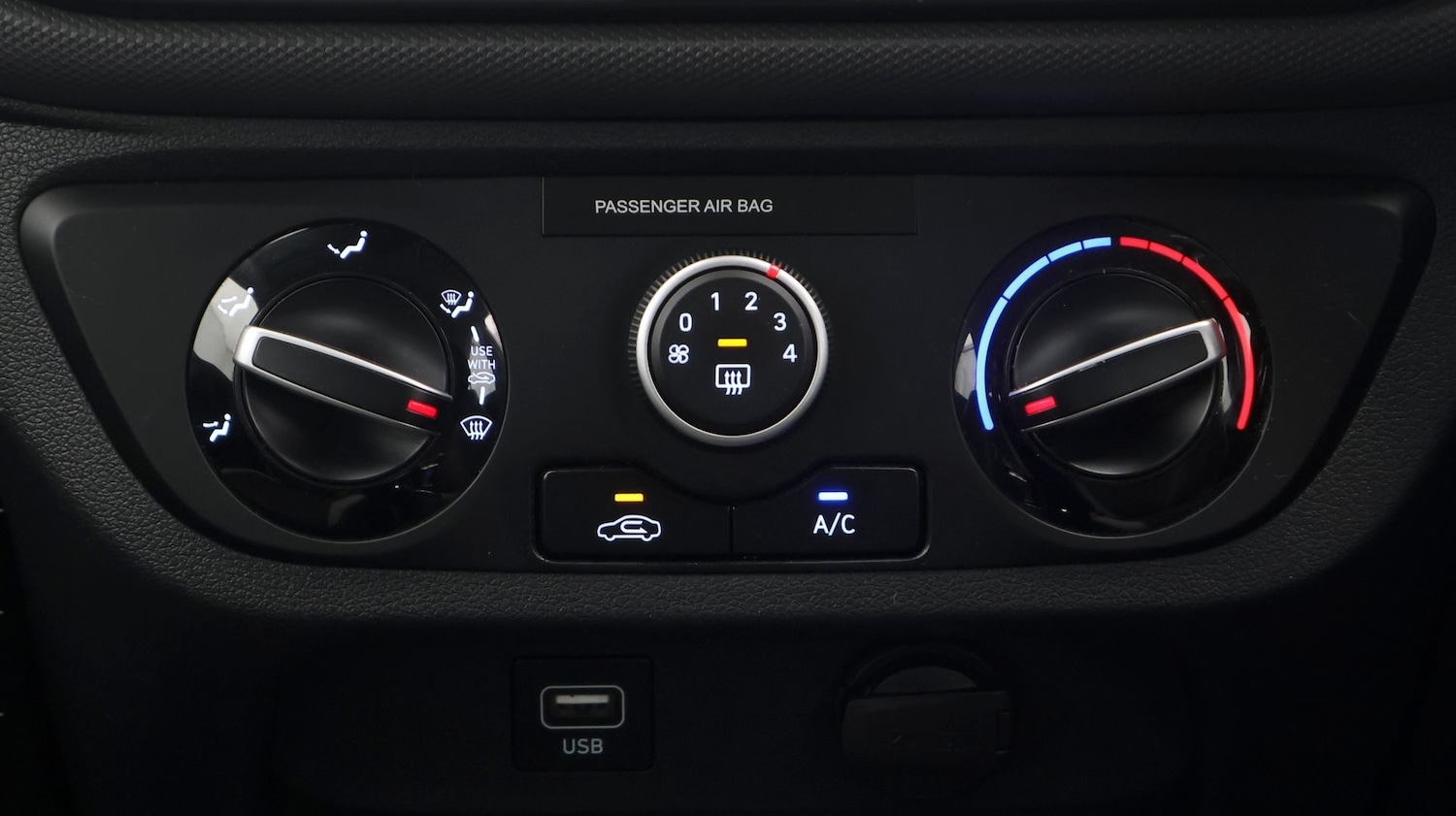 Used Hyundai i10 2022 for sale - 77264250: Photo 12