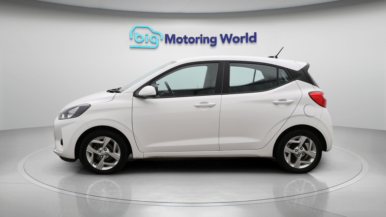 Used Hyundai i10 2022 for sale - 77264250: Photo 4