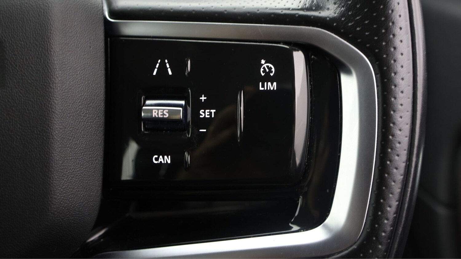 Used Land Rover Discovery Sport 2021 for sale - 77261305: Photo 23