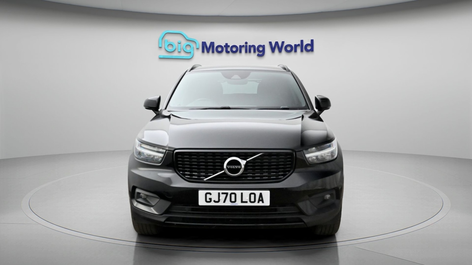 Used Volvo XC40 2020 for sale - 77961861: Photo 2