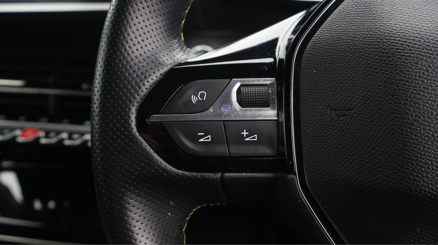 Used Peugeot 208 2022 for sale - 77181579: Photo 23