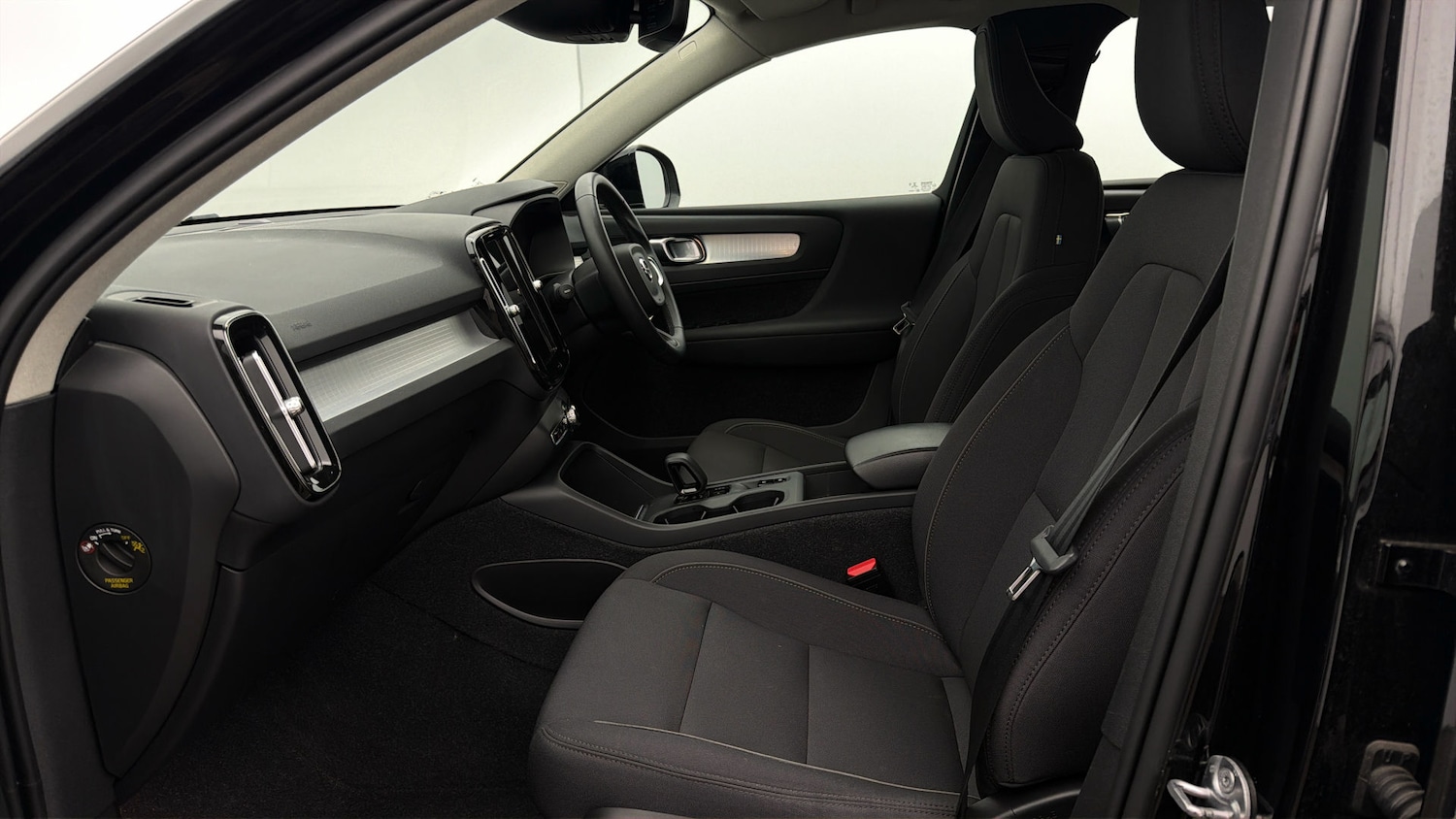 Used Volvo XC40 2021 for sale - 78026990: Photo 13