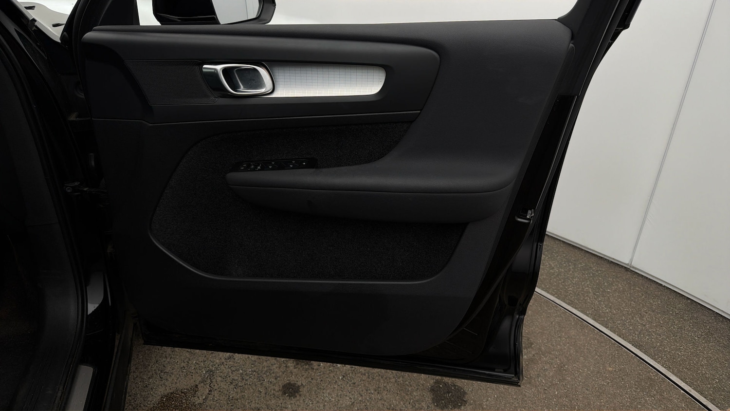 Used Volvo XC40 2021 for sale - 78026990: Photo 14