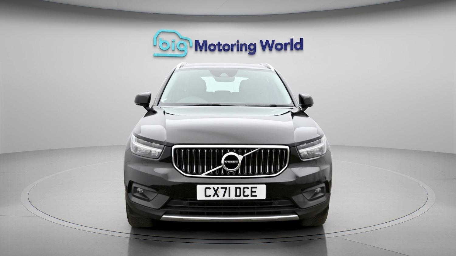 Used Volvo XC40 2021 for sale - 78026990: Photo 2