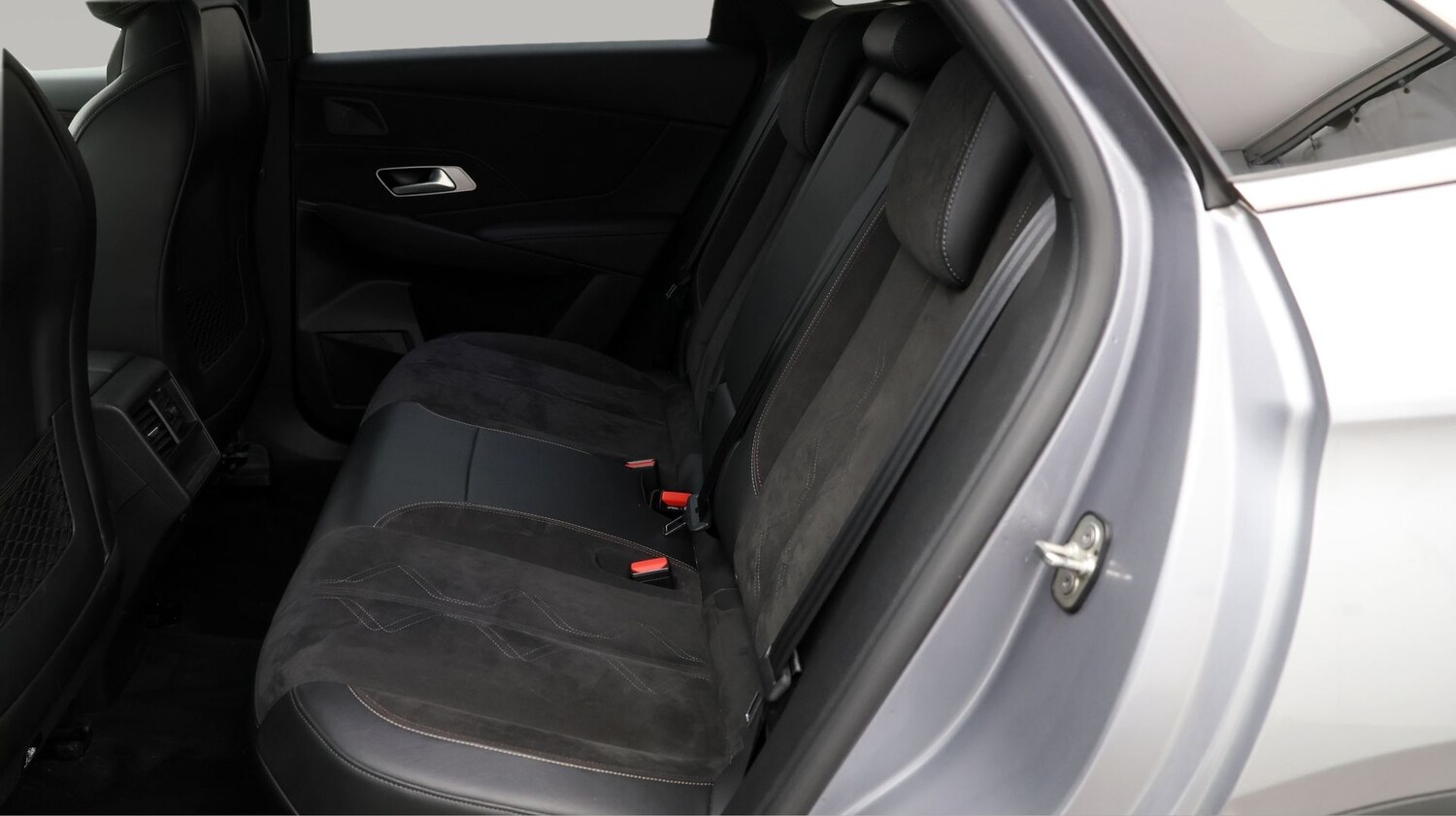 Used DS Automobiles DS 7 Crossback for sale - 77310799: Photo 16