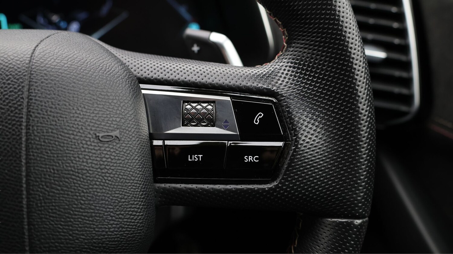 Used DS Automobiles DS 7 Crossback for sale - 77310799: Photo 24