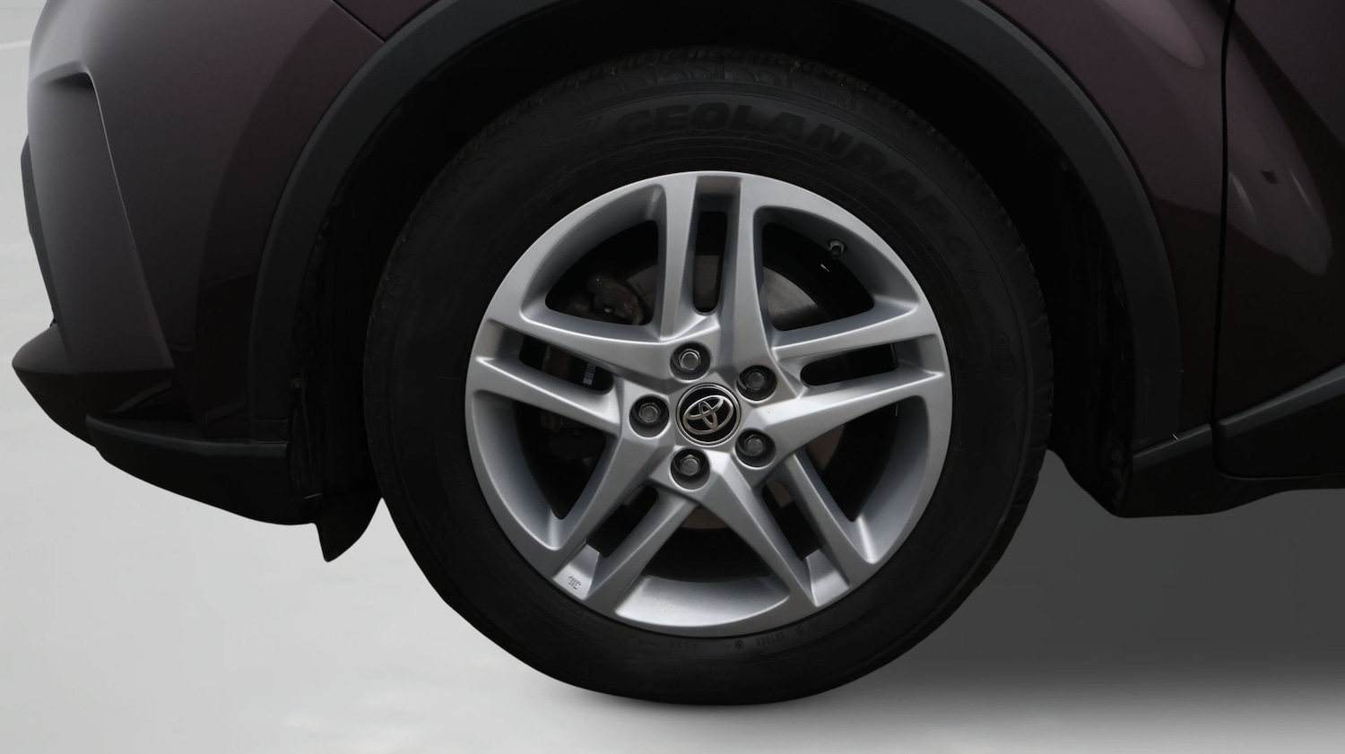 Used Toyota C-HR 2023 for sale - 77530104: Photo 18