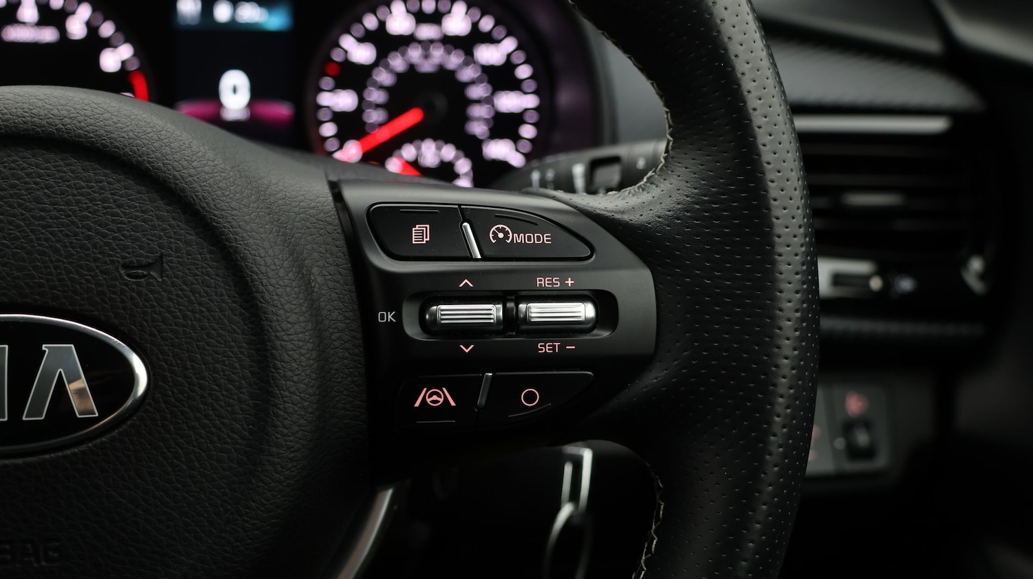 Used Kia Stonic 2021 for sale - 77618516: Photo 25