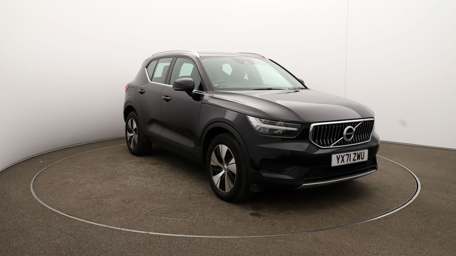 Used Volvo XC40 2021 for sale - 76811916: Photo 33