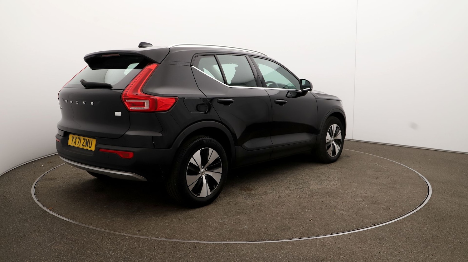 Used Volvo XC40 2021 for sale - 76811916: Photo 44