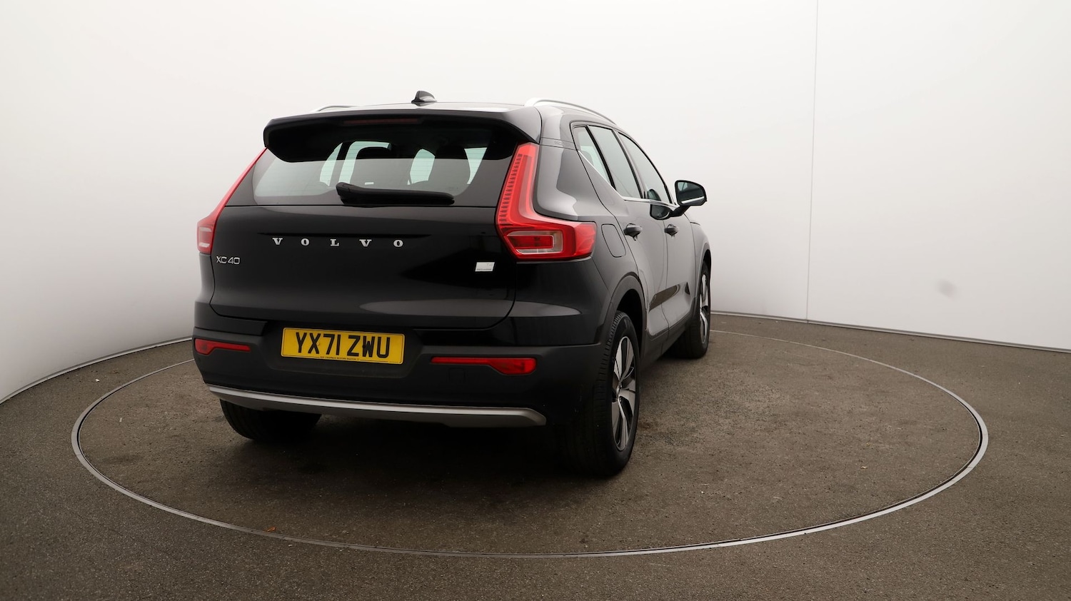 Used Volvo XC40 2021 for sale - 76811916: Photo 46