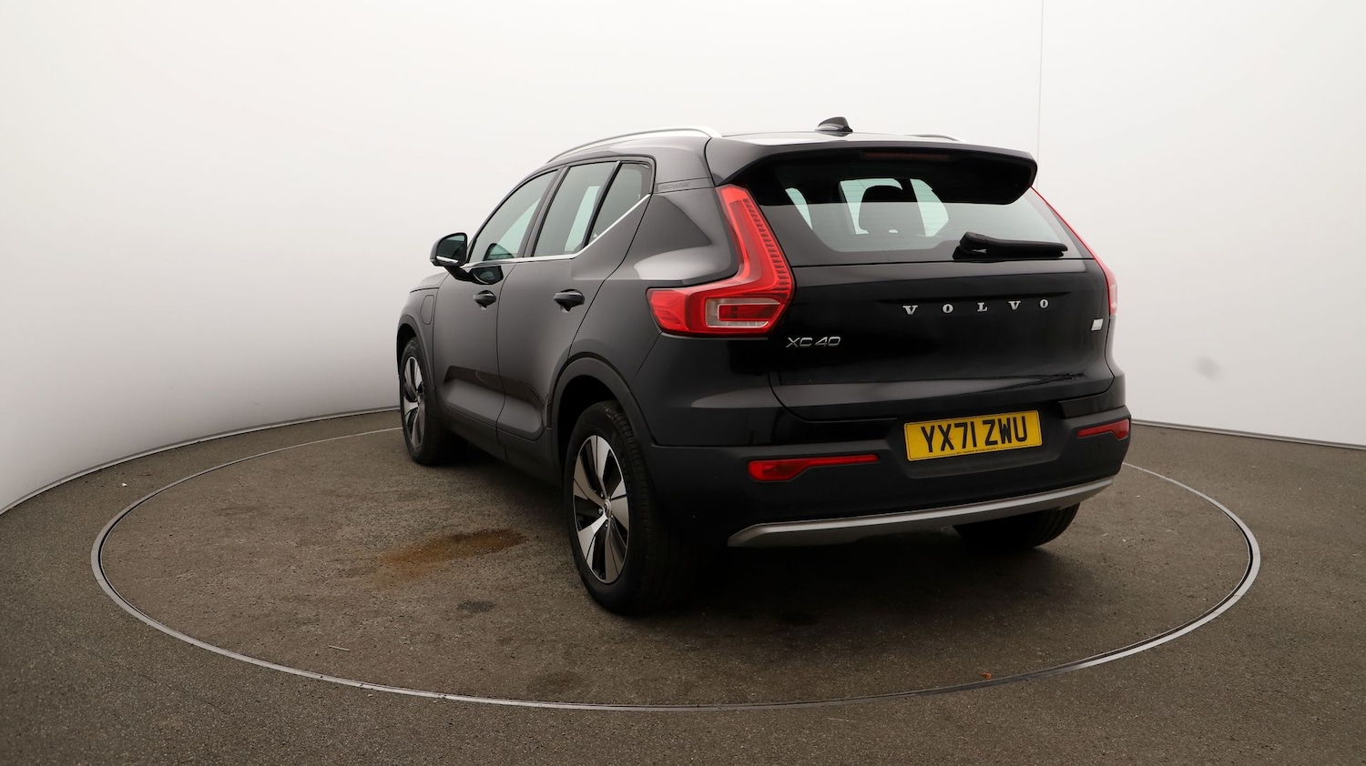 Used Volvo XC40 2021 for sale - 76811916: Photo 51