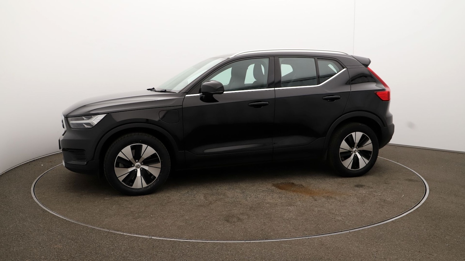 Used Volvo XC40 2021 for sale - 76811916: Photo 56