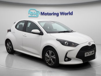 Used Toyota Yaris 2024 for sale - 75809091: Photo