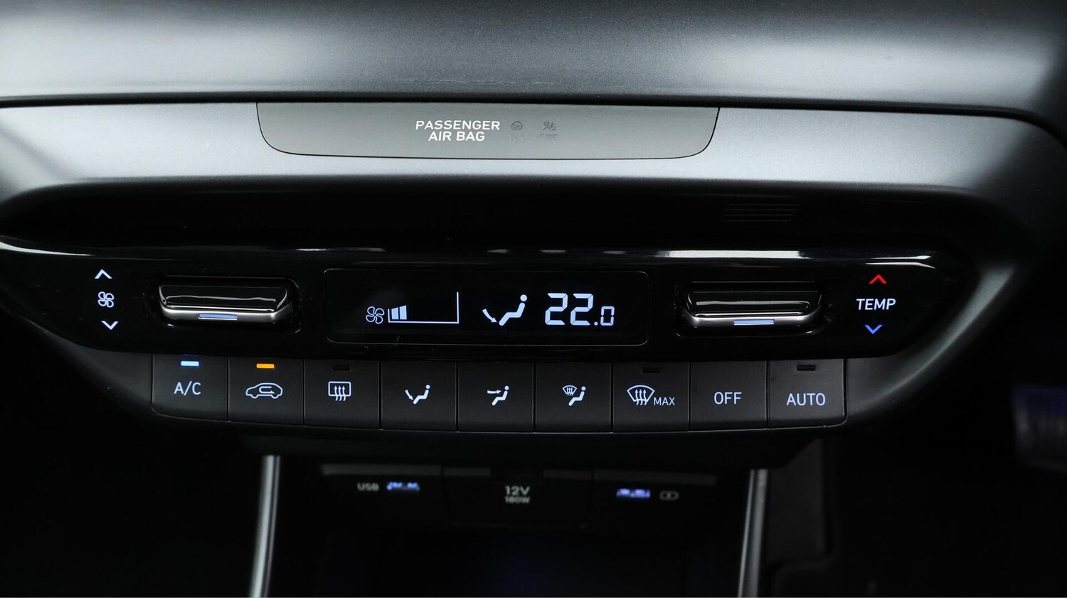 Used Hyundai i20 2023 for sale - 76238963: Photo 13