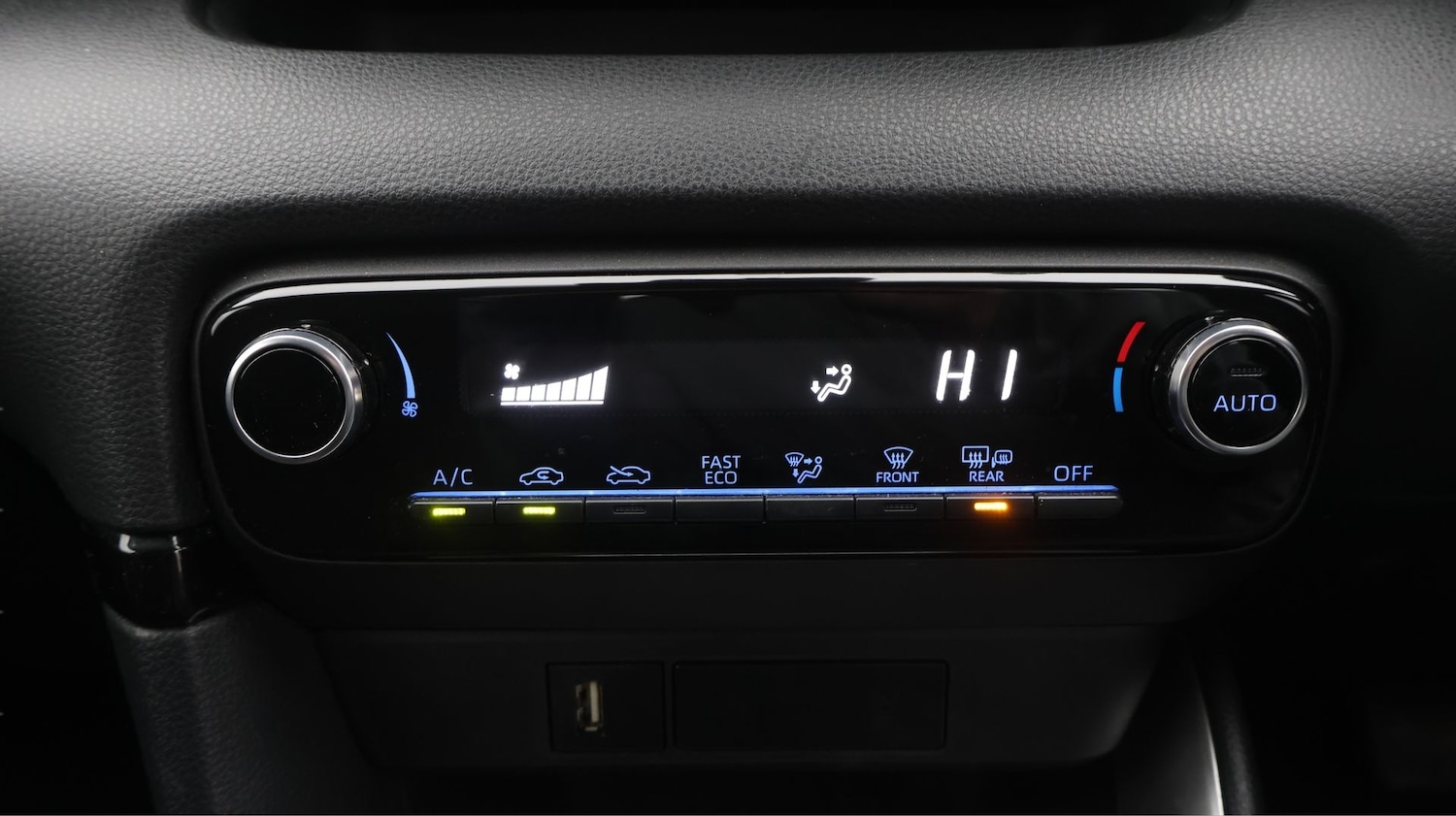 Used Toyota Yaris 2022 for sale - 77418471: Photo 12