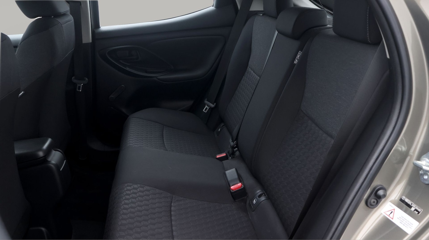 Used Toyota Yaris 2022 for sale - 77418471: Photo 16