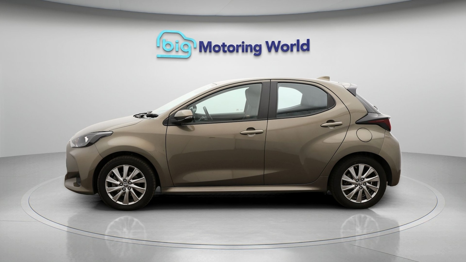 Used Toyota Yaris 2022 for sale - 77418471: Photo 4