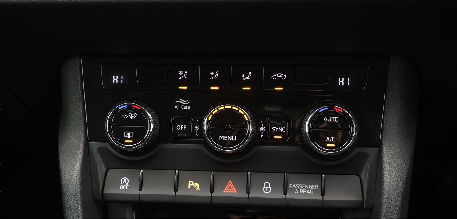 Used Skoda Karoq 2021 for sale - 77283560: Photo 12