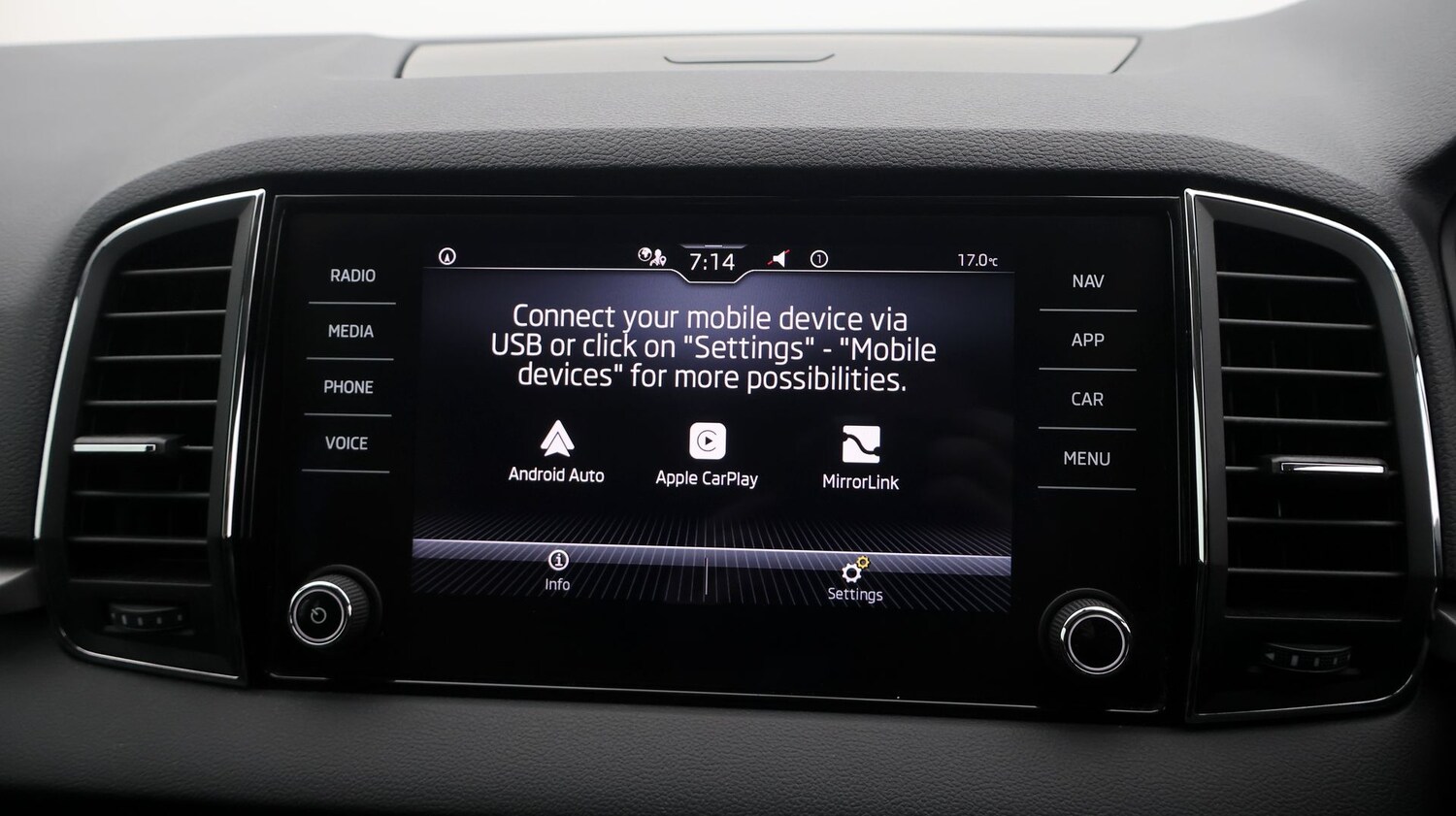 Used Skoda Karoq 2021 for sale - 77283560: Photo 24