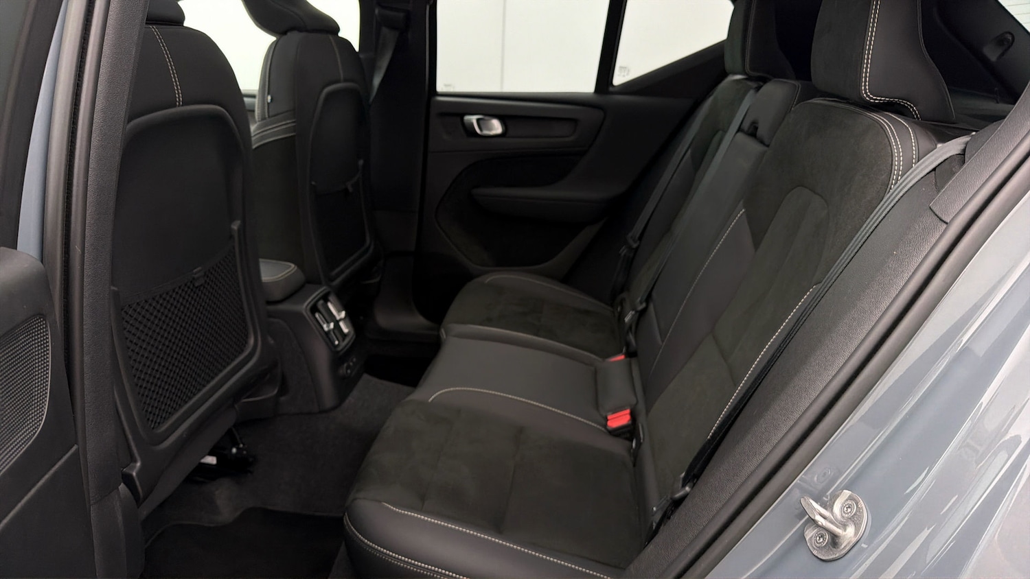 Used Volvo XC40 2023 for sale - 78150482: Photo 15