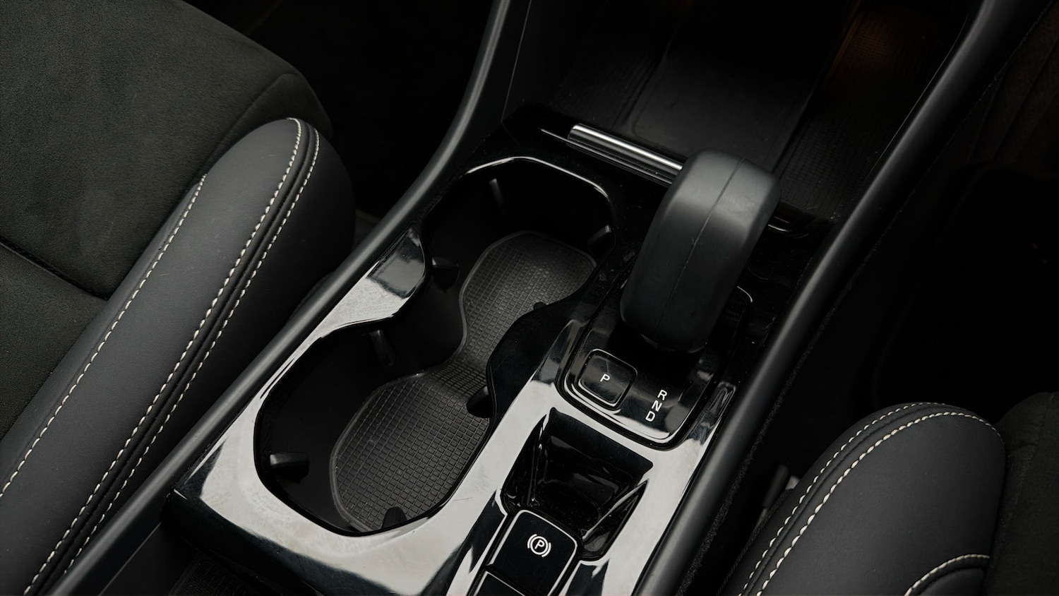 Used Volvo XC40 2023 for sale - 78150482: Photo 25