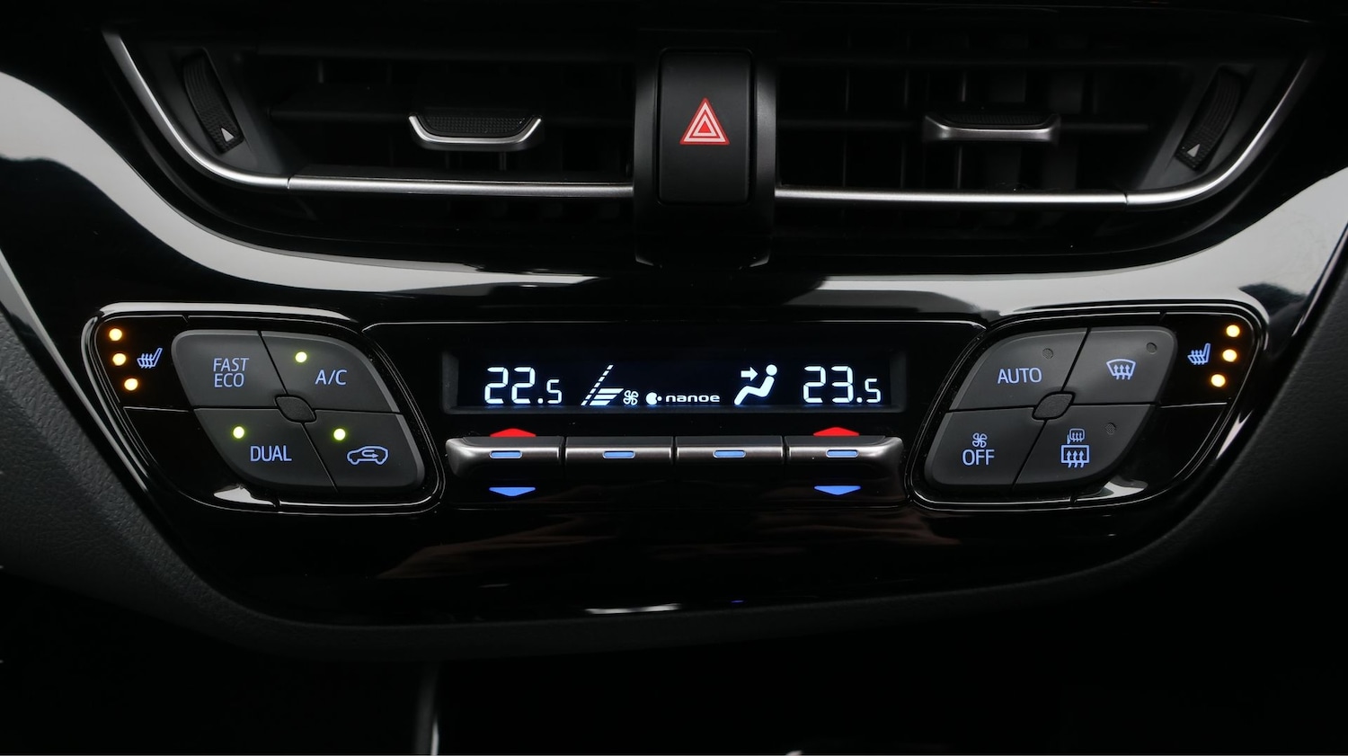 Used Toyota C-HR 2022 for sale - 77432774: Photo 12