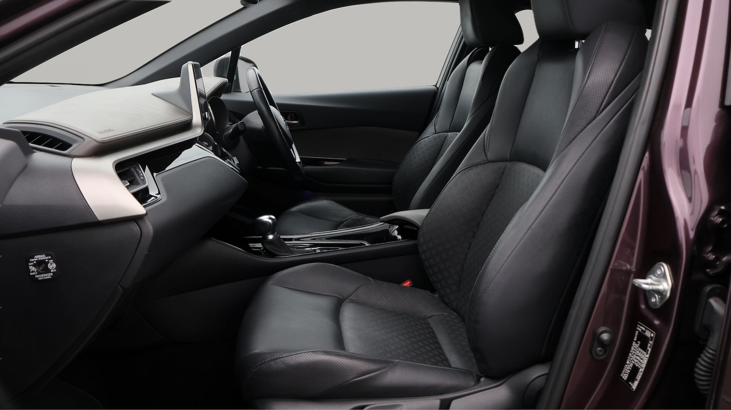 Used Toyota C-HR 2022 for sale - 77432774: Photo 14