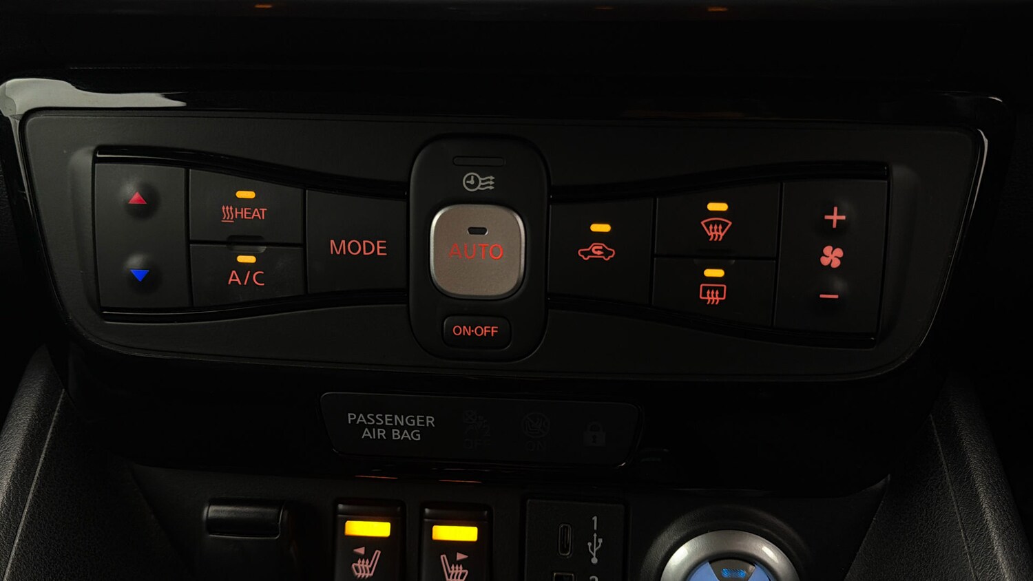 Used Nissan Leaf for sale - 77822089: Photo 11