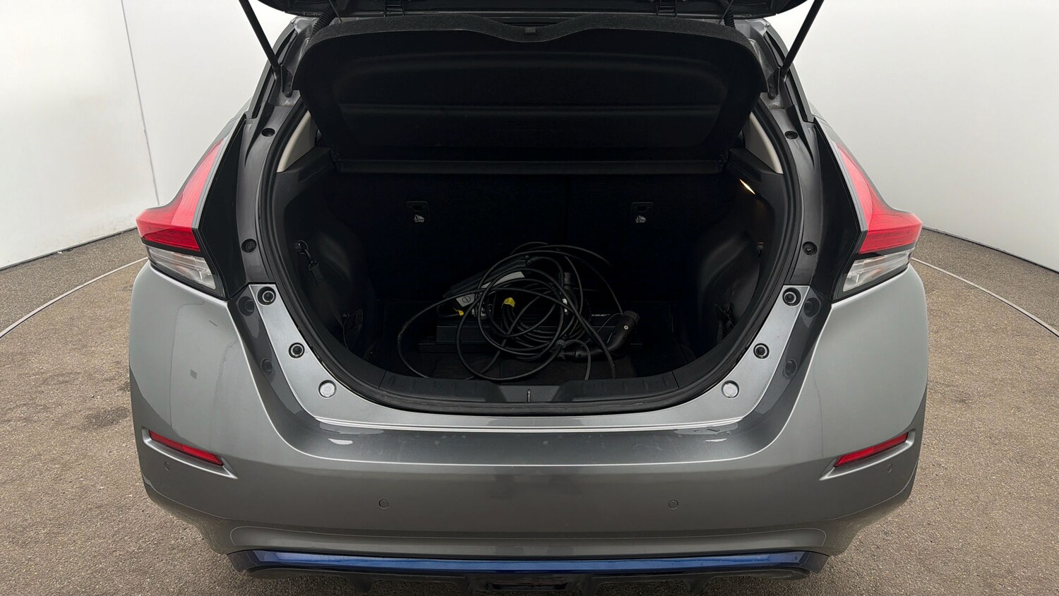 Used Nissan Leaf for sale - 77822089: Photo 16